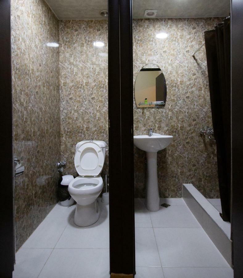 Tempus Hotel-Hostel Jerevan Eksteriør bilde