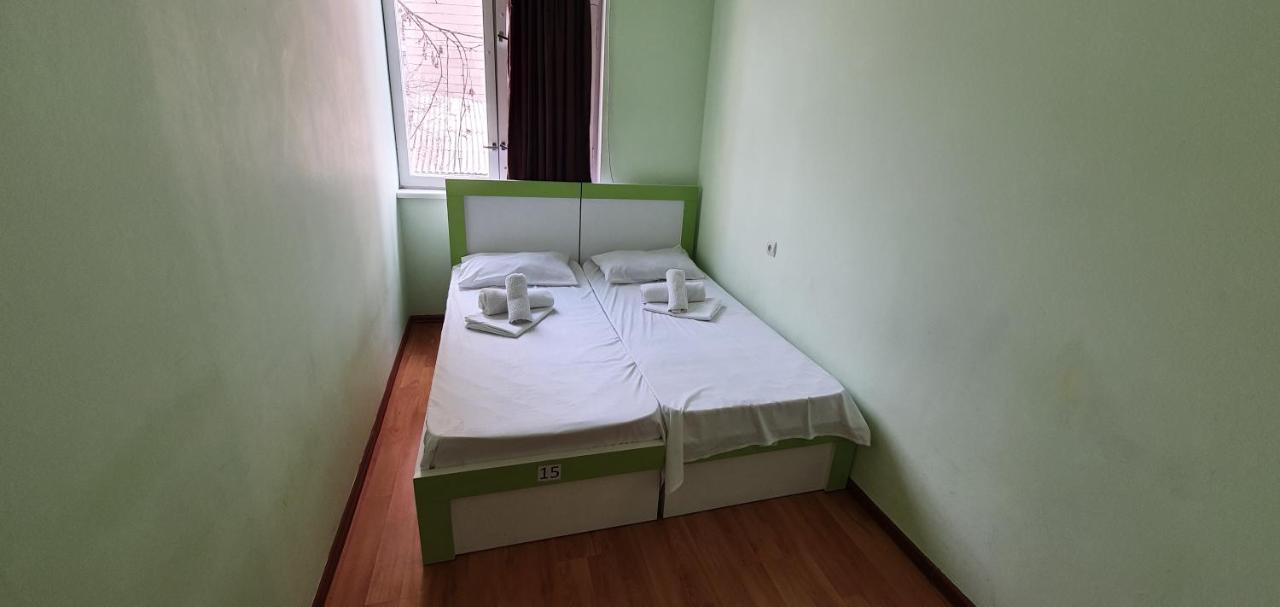 Tempus Hotel-Hostel Jerevan Eksteriør bilde
